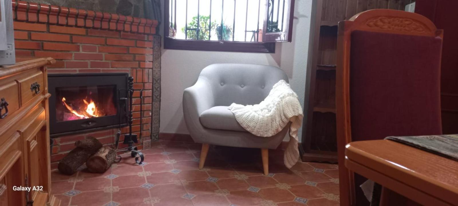 ラウハル・デ・アンダラクス Casa Pilar Secoヴィラ エクステリア 写真